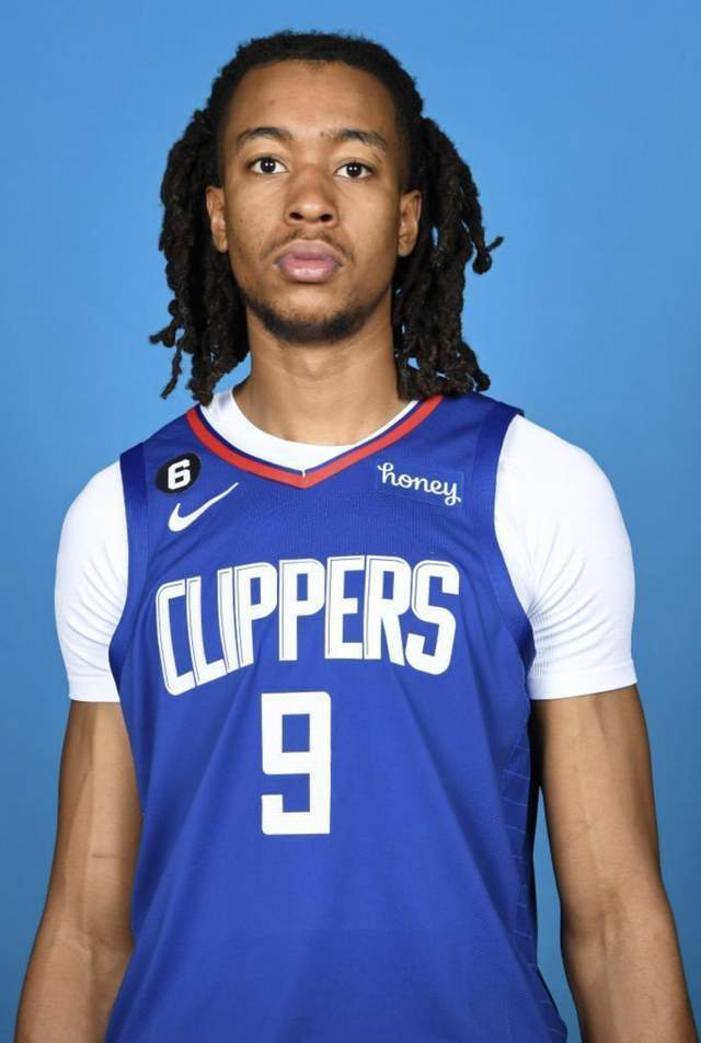 骑士队新秀崭露头角，教练组加强培养