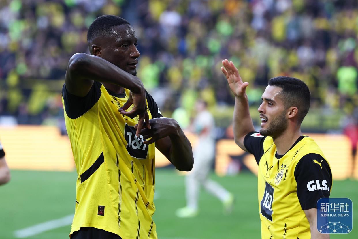 关于沃尔夫斯堡与门兴格拉德巴赫将在竞技场上交手的信息 关于沃尔夫斯堡与门兴格拉德巴赫将在竞技场上交手的信息