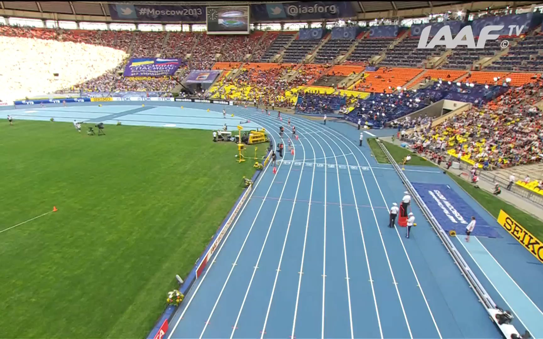 关于牙买加运动员在田径比赛中斩获奖牌的信息