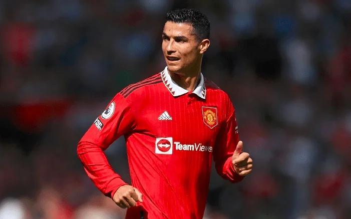 曼联豪取三分,实力逐渐复苏 曼联豪取三分,实力逐渐复苏