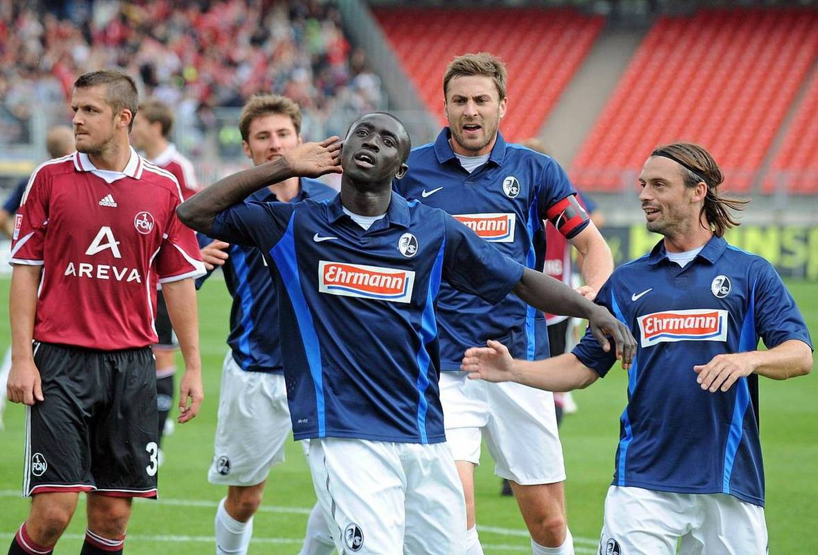 多特蒙德客场逆转霍芬海姆,连胜势头不减的简单介绍 多特蒙德客场逆转霍芬海姆,连胜势头不减的简单介绍