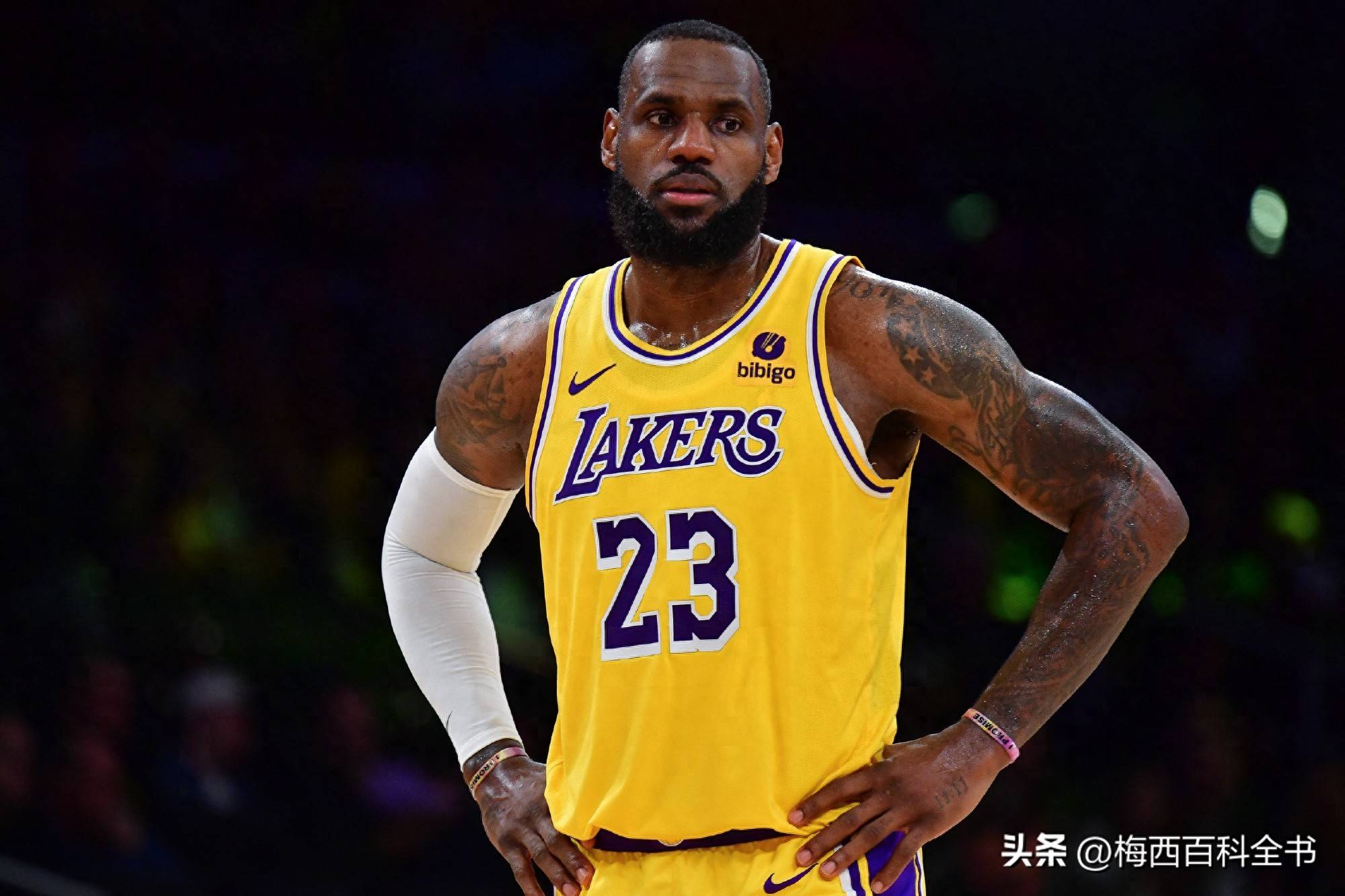 包含詹姆斯领航湖人豪取七连胜,实力压倒一切的词条 包含詹姆斯领航湖人豪取七连胜,实力压倒一切的词条