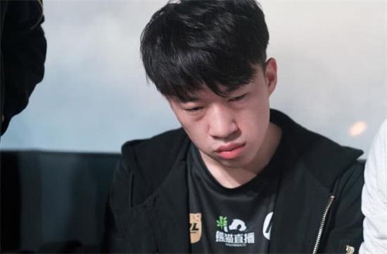 EG碾压FNC，Xiaohu开启传奇时刻淘汰赛3:2（成都）