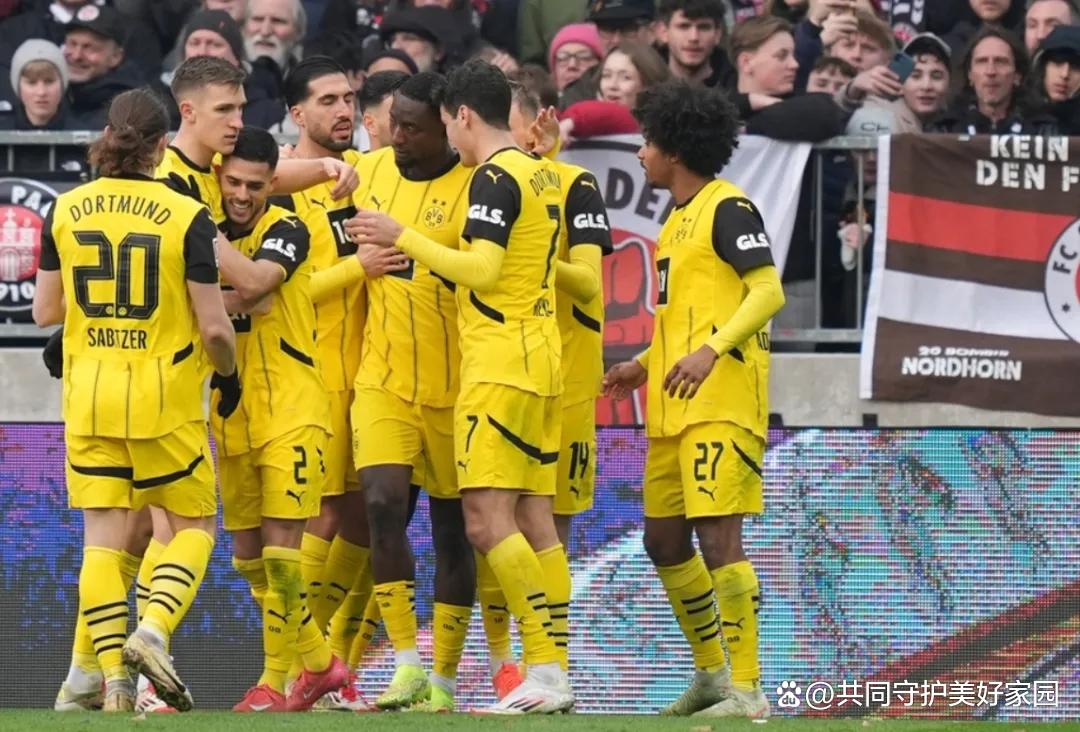 包含莱比锡主场险胜勒沃库森，积分榜居首的词条