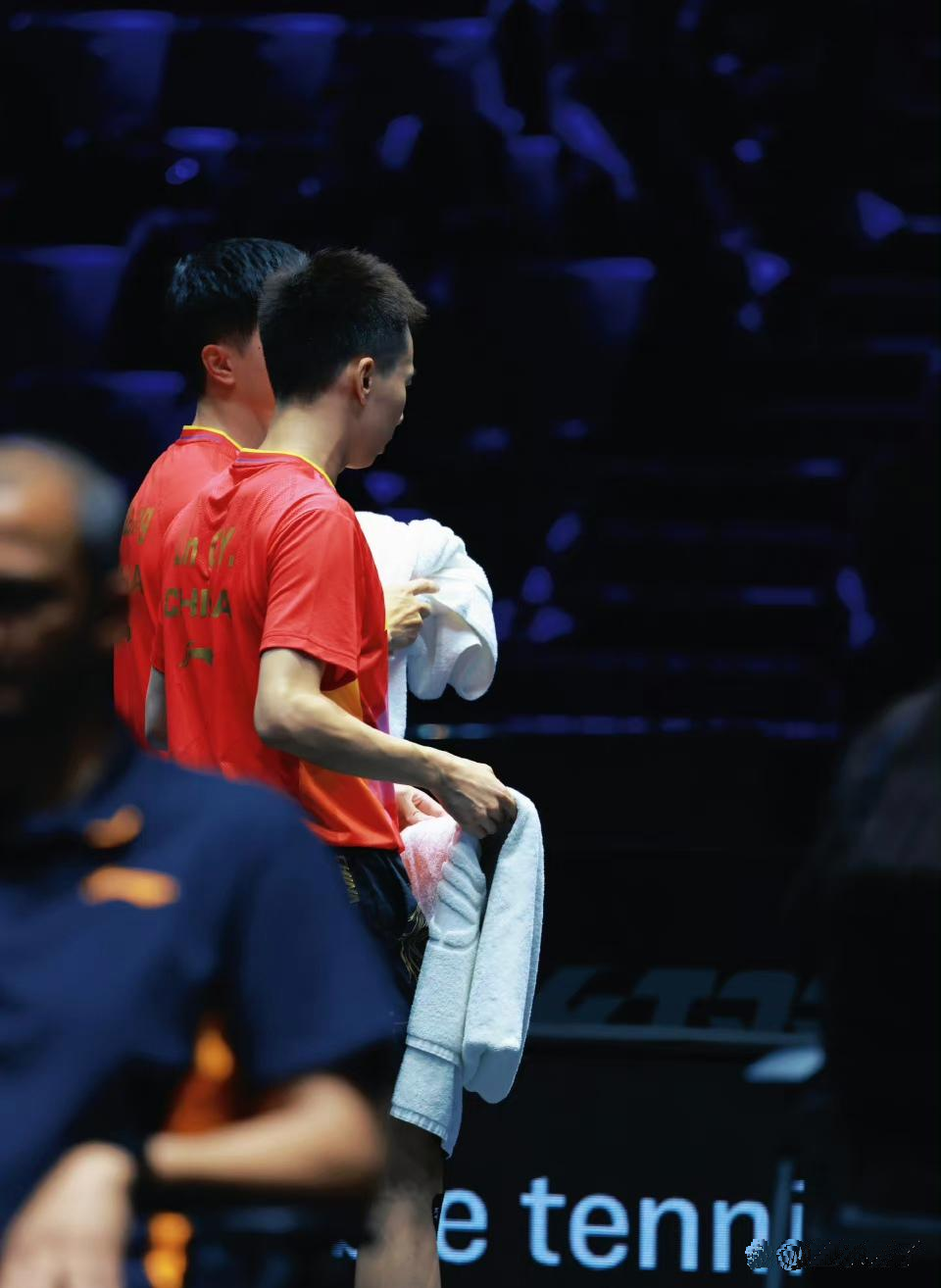 波兰队碾压奥地利队，林高远点燃赛场