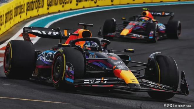 雷诺车队险胜梅赛德斯，佩雷兹扛起全队