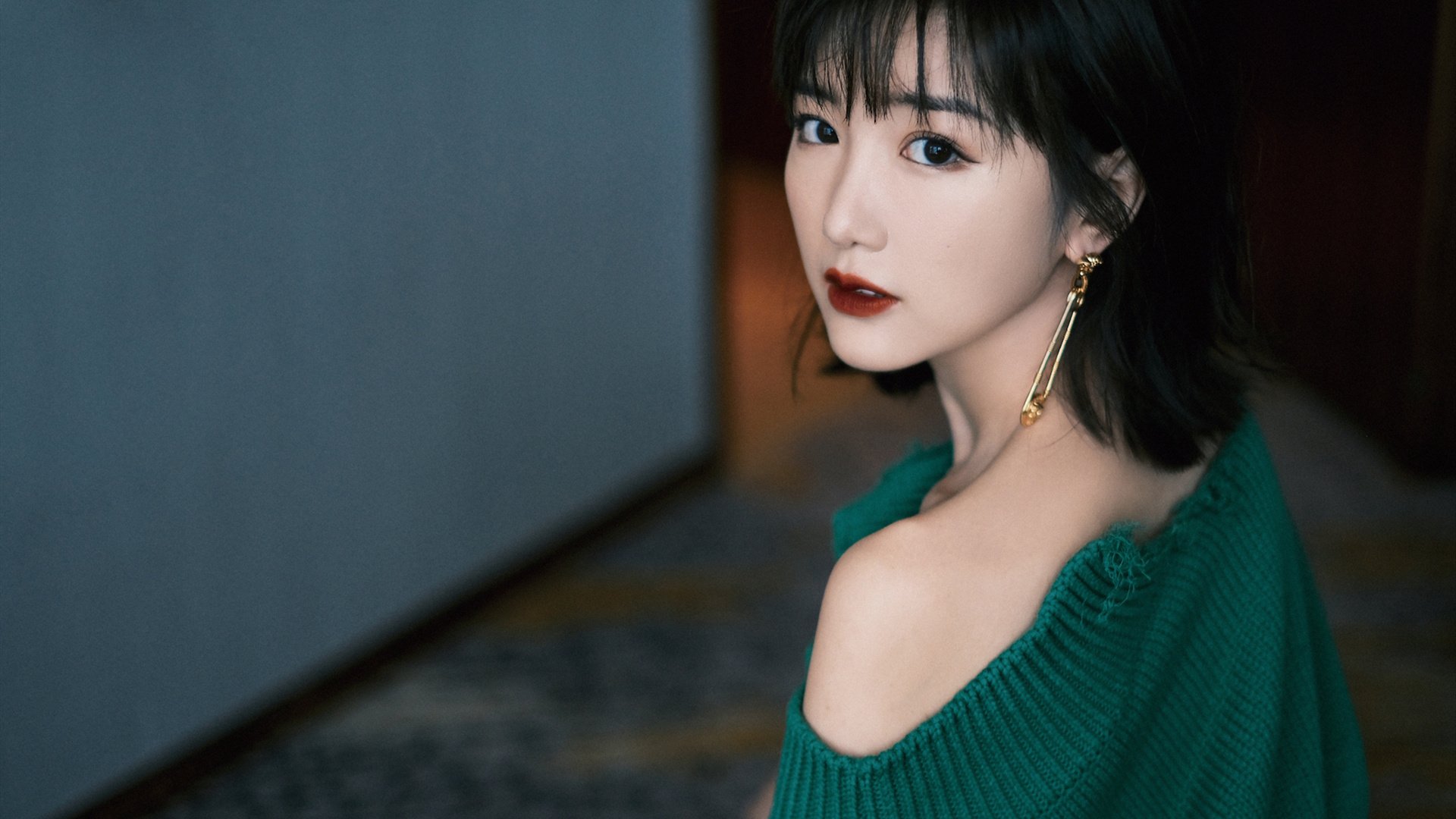 本泽马爆发与埃及火力压制，绿茵场上的两种胜利哲学