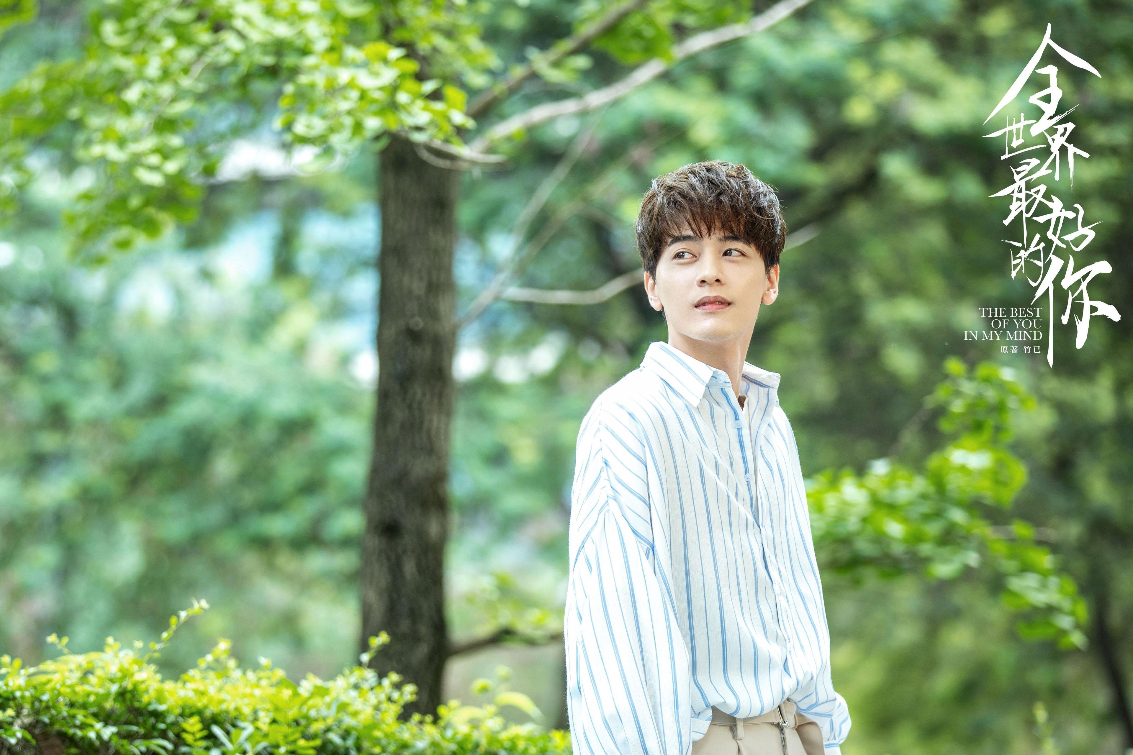 东西方篮球世界同夜闪光，老将与新星的隔空对话