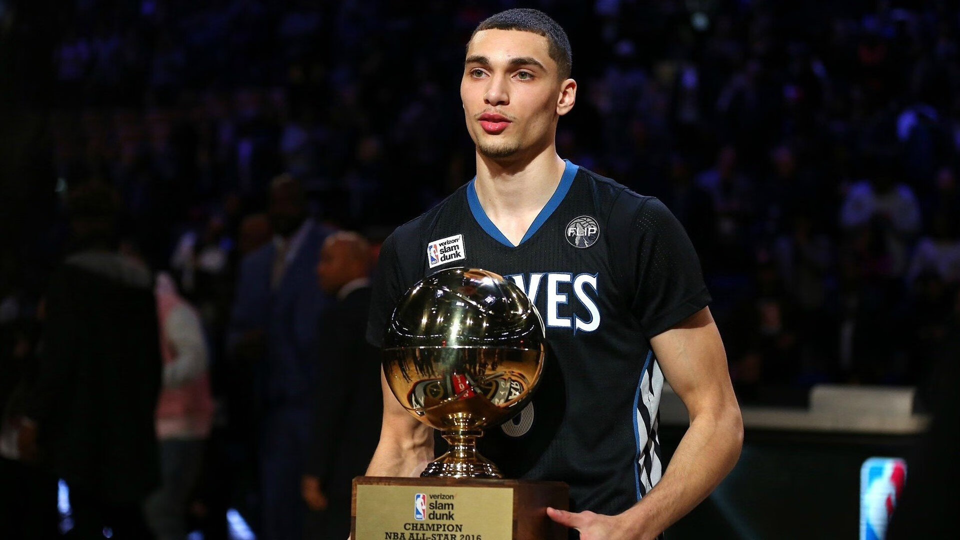 保罗末节19分导演逆转神话！独行侠鏖战险胜北京，39岁控卫之神统治攻防